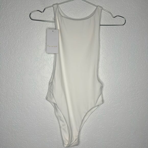 NWT Lovewave The Kerr One Piece in White XXS Revolve - Picture 2 of 11